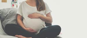 9 Tips for De-stressing During Pregnancy
